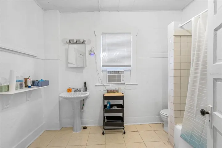 Unit 2 Bathroom