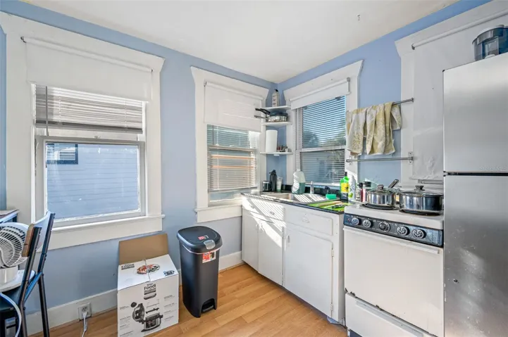 Unit 3 Kitchen