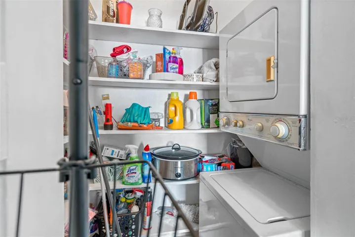 Unit 1 Washer/Dryer