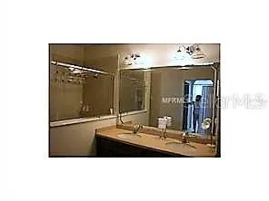 Owners Ensuite, Dual Vanities