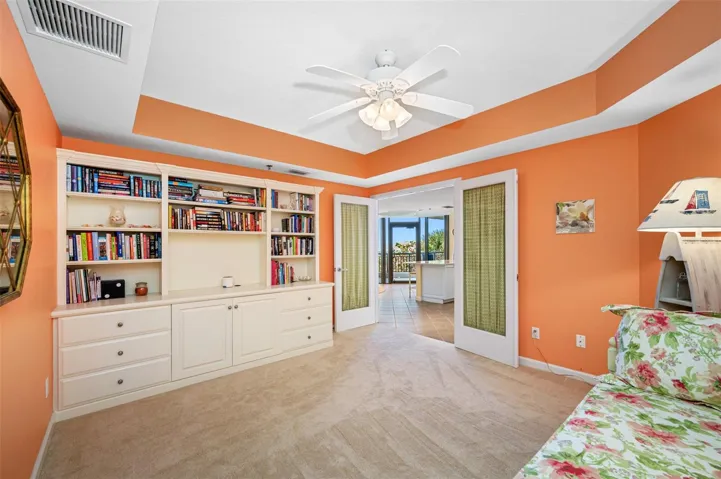 Flex Room
