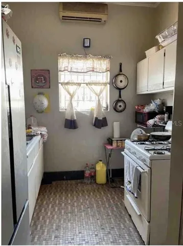 1170