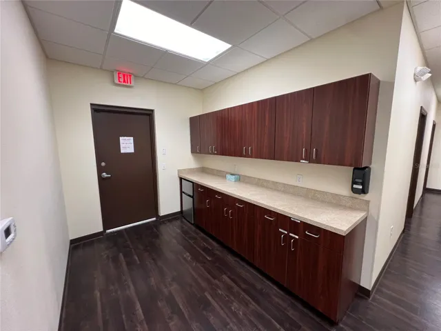 Suite 102