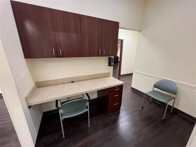 Suite 102