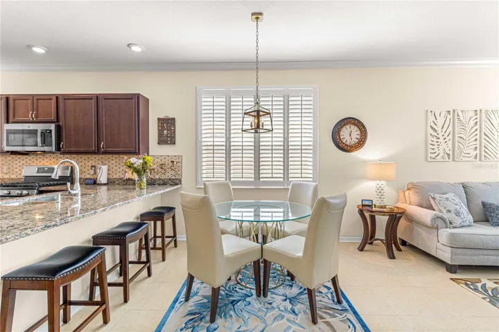 Table and Island Seating