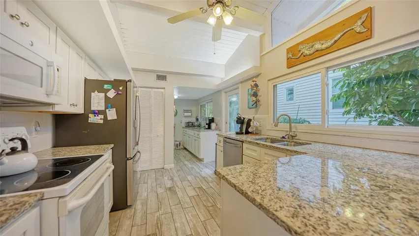 Upstairs Unit