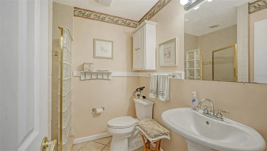 Upstairs Unit