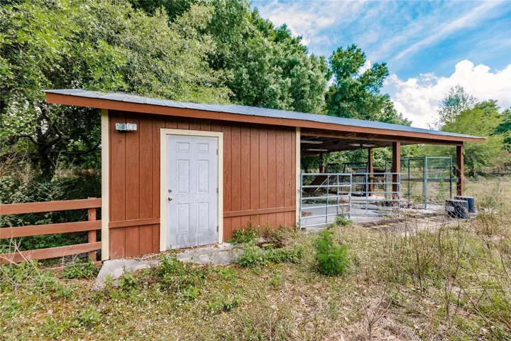 POLE BARN