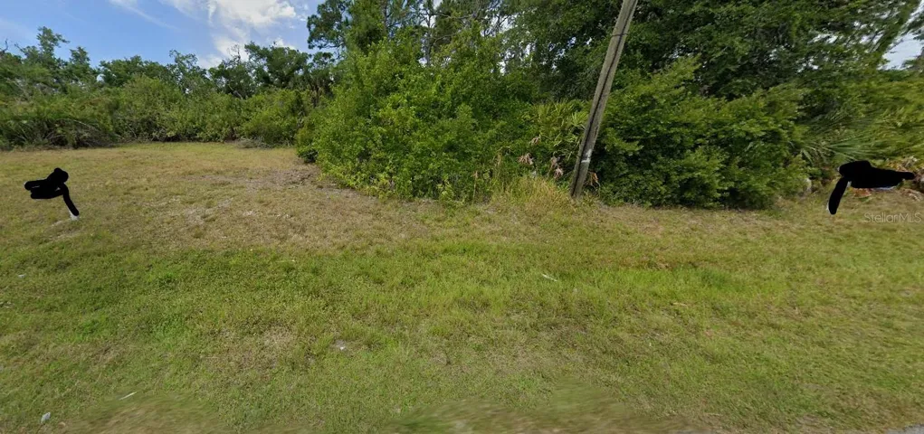 Street View 147-149 Hardee Way