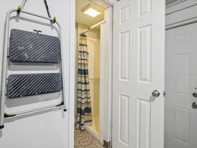 garage bathroom