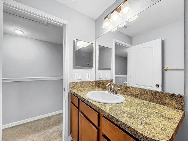 Upstairs guest bathroom