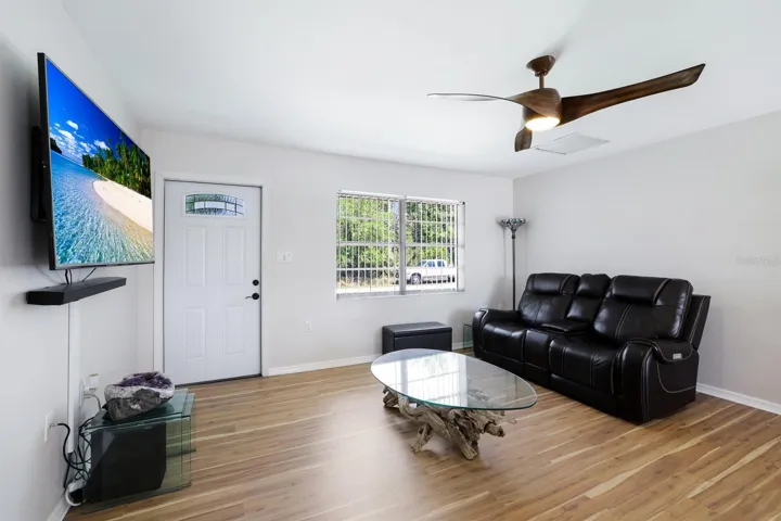 This floor plan works with a large great room.