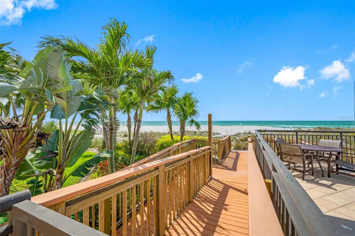Private boardwalk to the beach