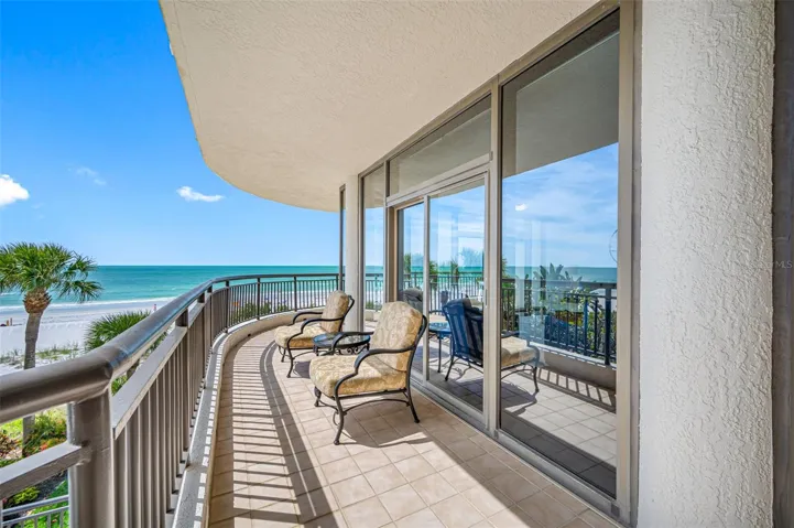 Wrap Around Balcony