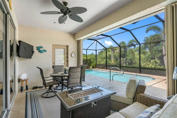 COVERED LANAI