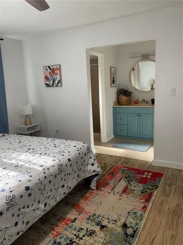 master bed room