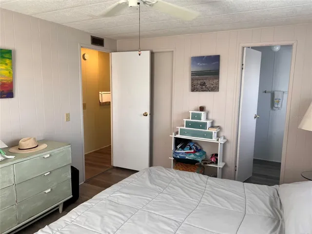 Mater Bedroom