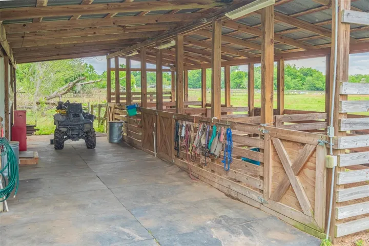 4 dual entry stalls