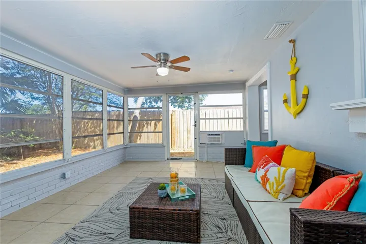 Enclosed FL Room