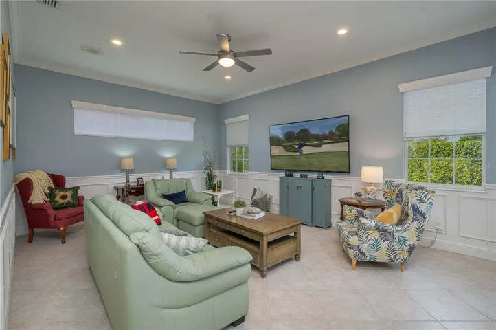 FAMILY ROOM