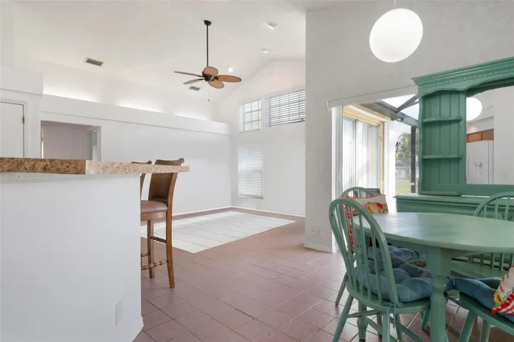 Breakfast Nook to Dining