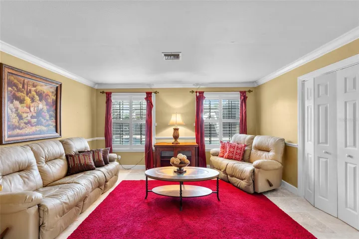 5th Bedroom turned into a greeting room. 1st floor level