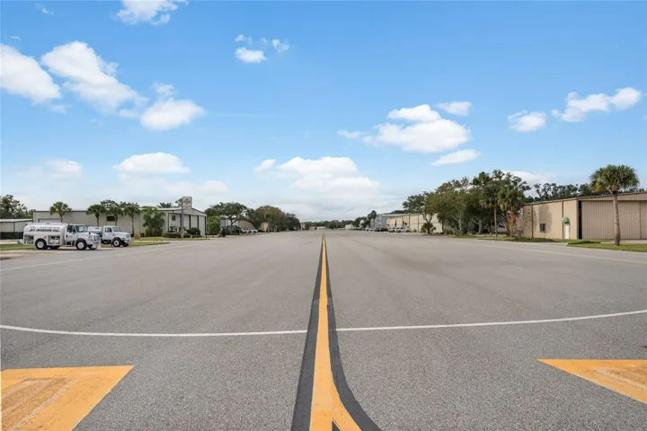 Taxi Runway