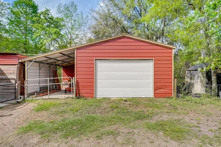 Storage Building and Enclosed Tack Room