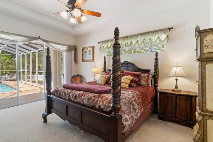 Master Bedroom w/ Ensuite, Tray Ceiling & 3 Panel Stacking Slider to the Pool