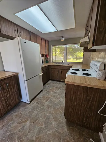 Kitchen from inside corner.