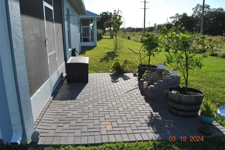 10' x 14' Paver patio