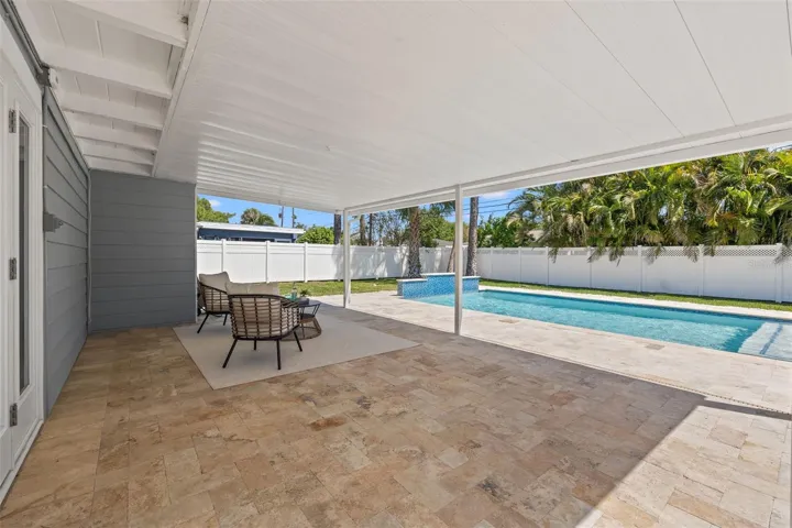 Covered lanai