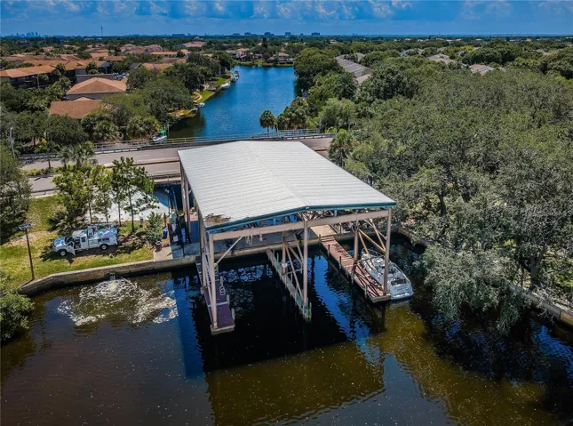 another view of boatlift
