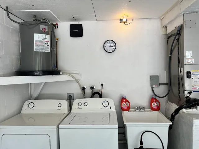 Washer & Dryer