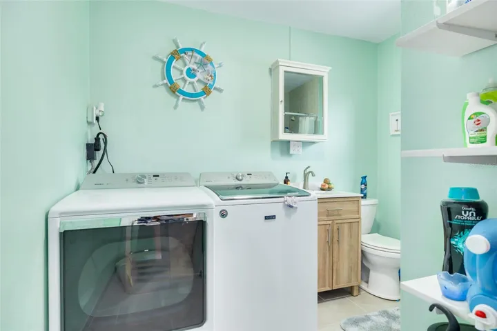 Laundry / Bathroom 2