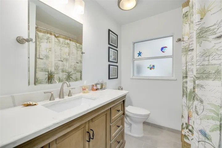 Primary En-Suite