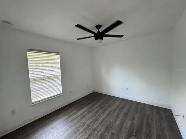 Guest bedroom 3