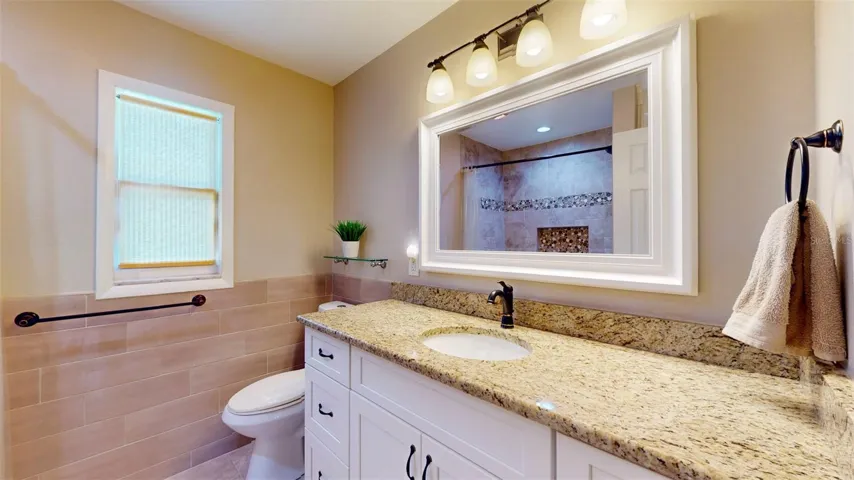 2nd bathroom