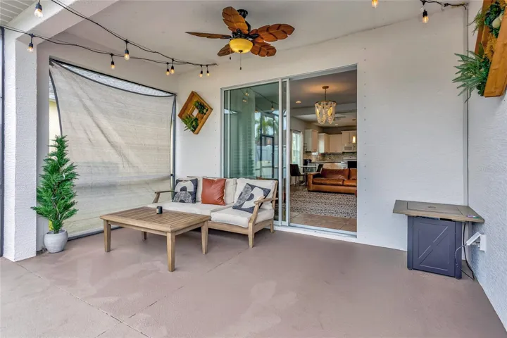 Screened patio