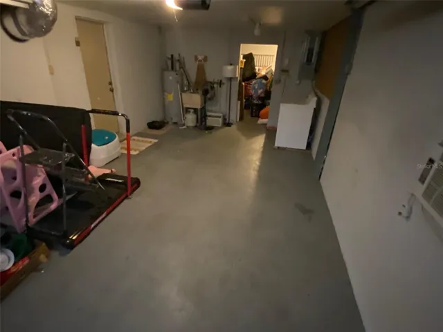 1 Car garage with 10'X10' storage room.