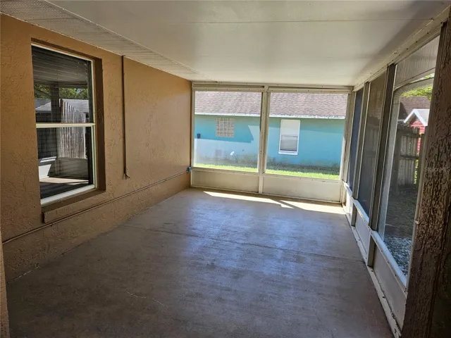 Porch 1