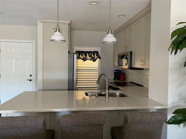 Kitchen granite counters