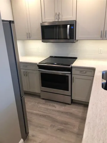 Flat top stove and Microwave