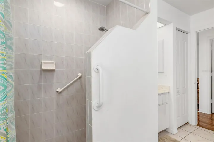 Left side Unit
