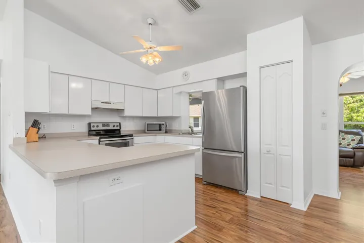 Left side Unit