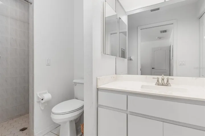 Left side Unit