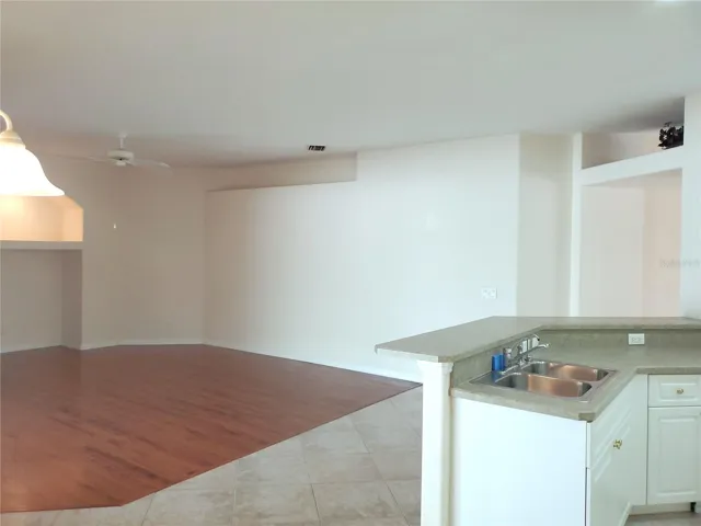 Kitchen/Living Room