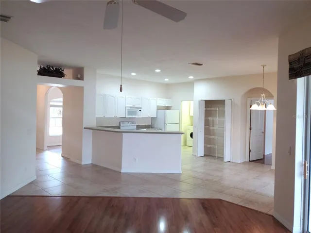 Living Room/ Kitchen/ Dining