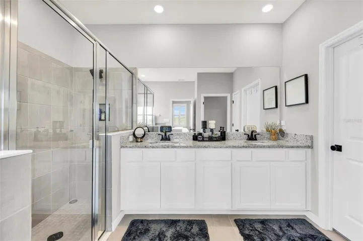 Double vanity