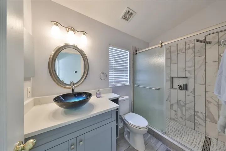 Guest Bathroom #1